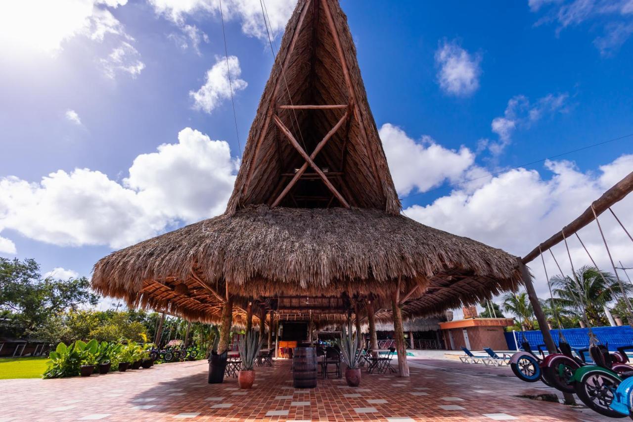 Hotel Bello Caribe Express كوزوميل المظهر الخارجي الصورة