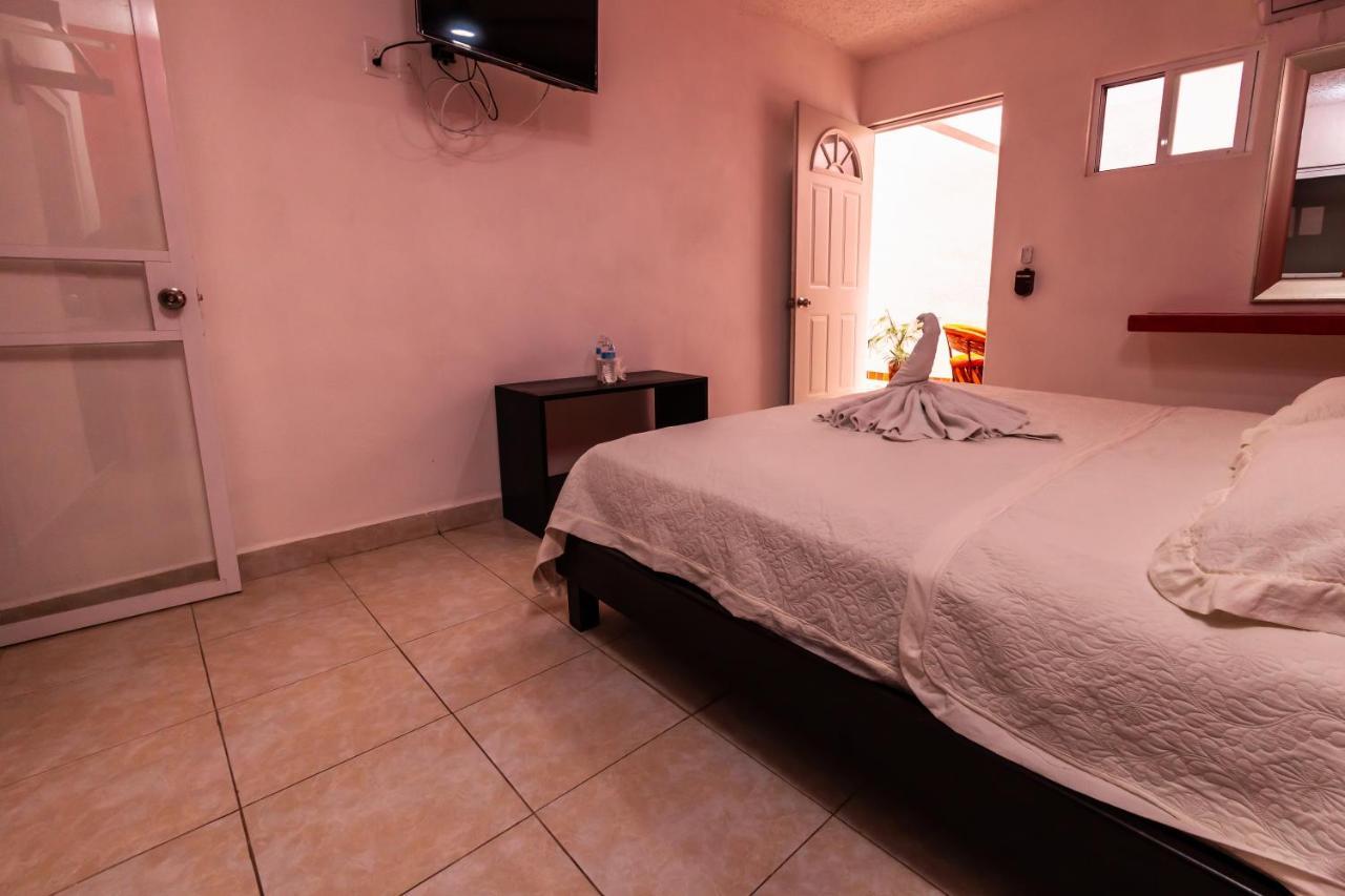 Hotel Bello Caribe Express كوزوميل المظهر الخارجي الصورة